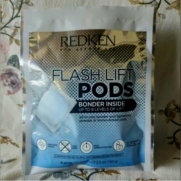 Redken Flash Lift Pods Bonder Inside Lightener 4 Pods & Redken Pro-Oxide 20Vol - Picture 2 of 4